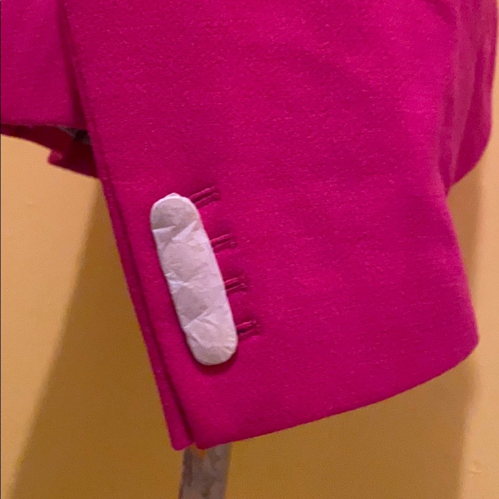 Blazer - Picture 4 of 6